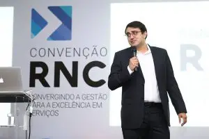 “É preciso fazer o negócio girar como empresa e não como escritório” - Thiago Vitor da Previsa Contabilidade